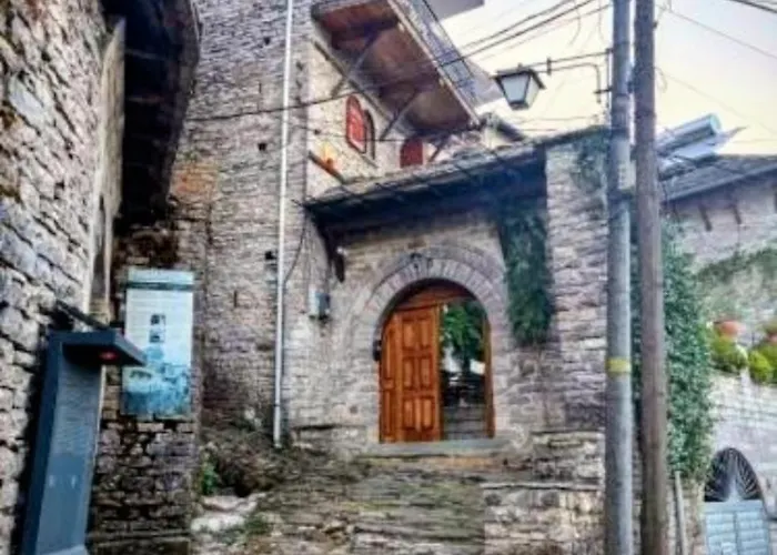 公寓 House In The Old Town With View *