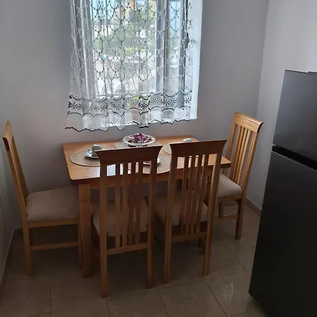 Apartment House Apartment Nikos1 Gjirokaster