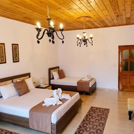 Appartement House In The Old Town With View