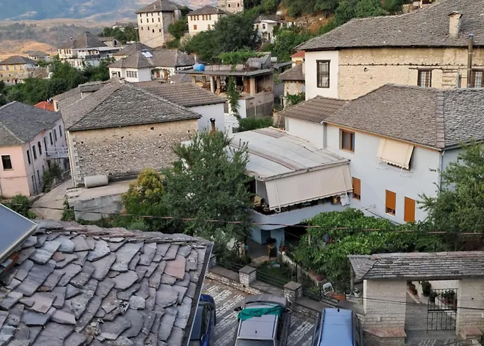 House In The Old Town With View Apartment Gjirokaster